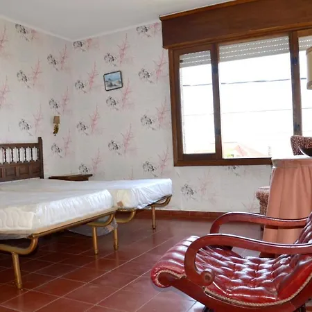 9 Bedrooms At Oia 50 M Away From The With Sea View Private Pool And Enclosed Garden
